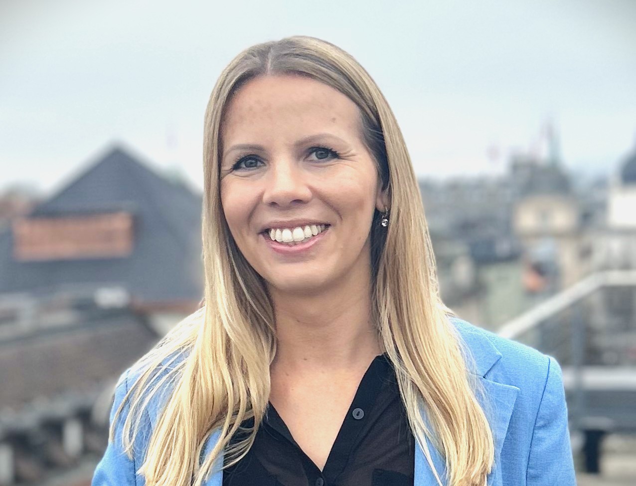 Ms. Fabienne Bezemer